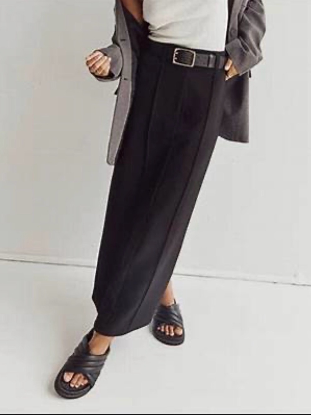 DISSH Black Midi Skirt with Belt